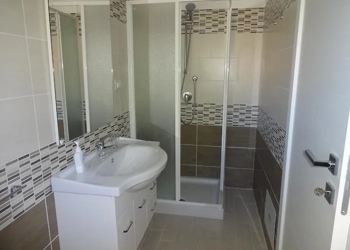 לינה וארוחת בוקר Il Vecchio Pescatore אמנדולארה