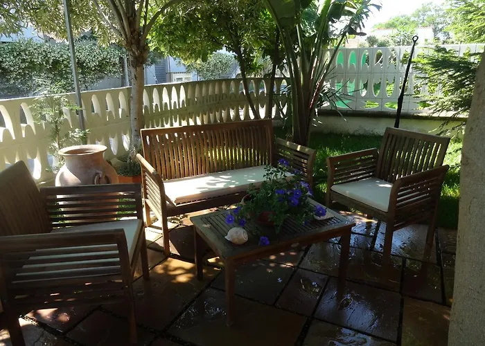 Il Vecchio Pescatore לינה וארוחת בוקר 3*