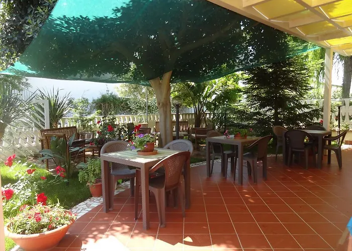 Il Vecchio Pescatore לינה וארוחת בוקר אמנדולארה