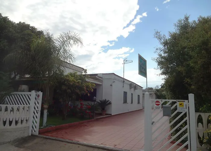 Il Vecchio Pescatore לינה וארוחת בוקר