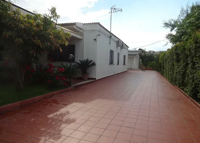 Il Vecchio Pescatore לינה וארוחת בוקר